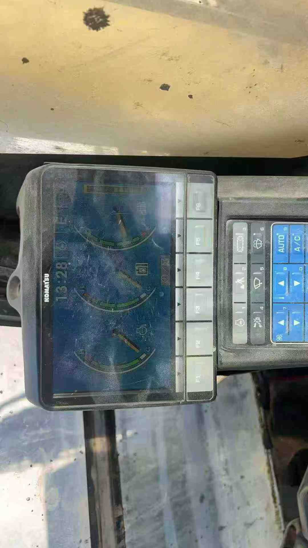 Used Komatsu PC240LC-8 Excavator 2016 Model / 5