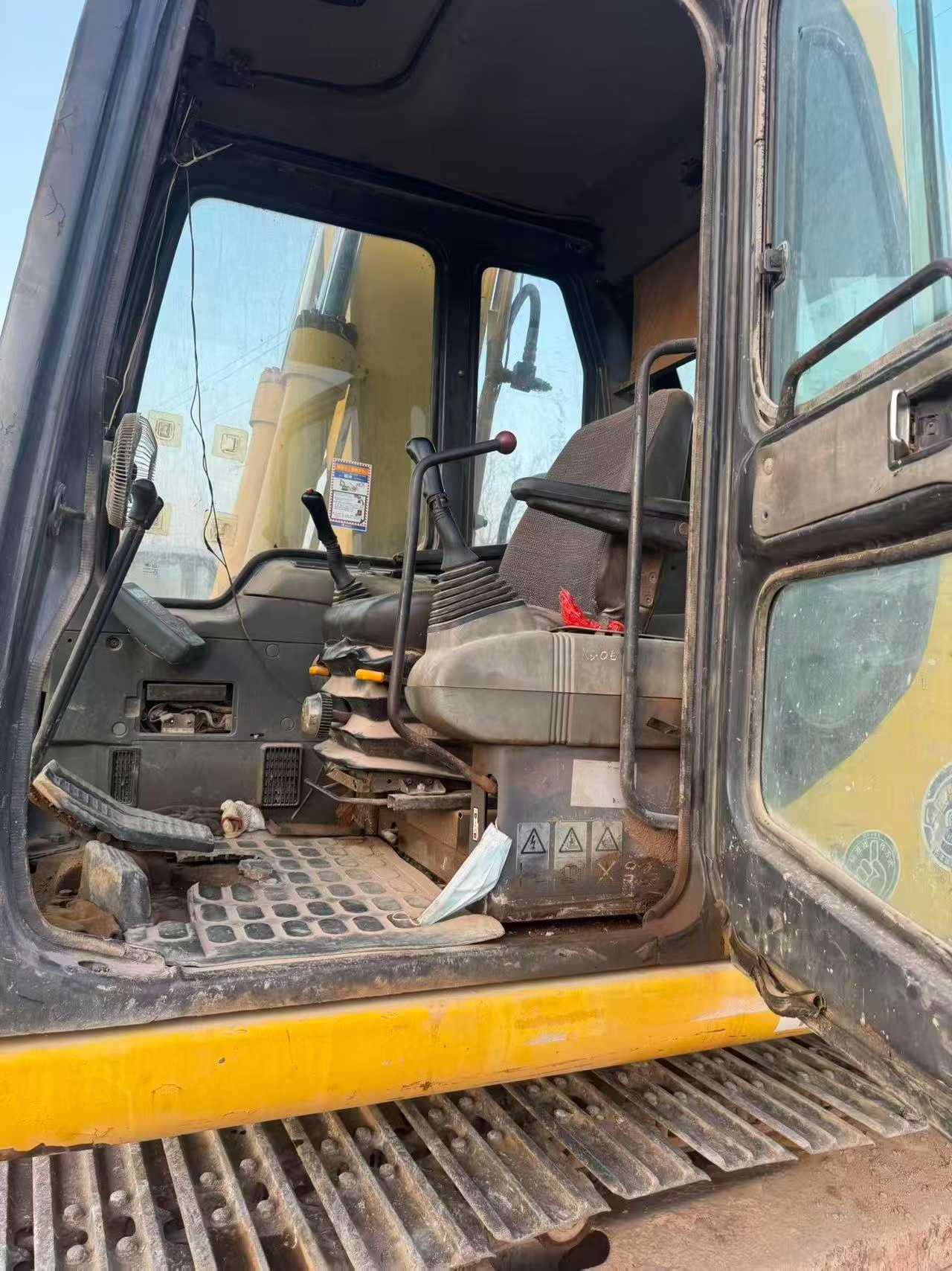 Used Komatsu PC120-6E Excavator 2016 Model / 5