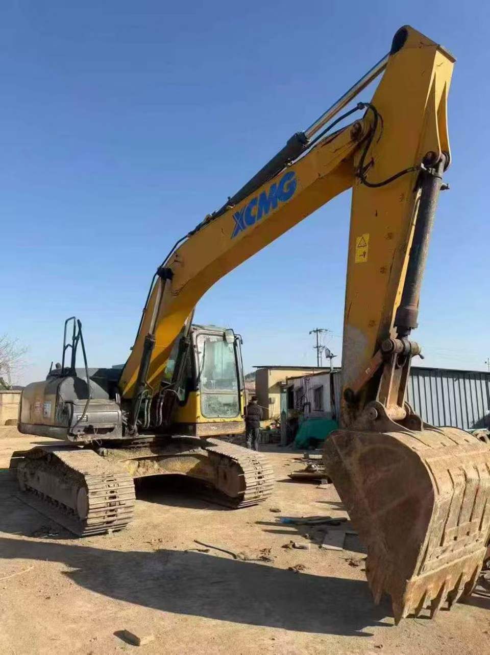 Used XCMG XE215 Excavator 2016 Model / 3