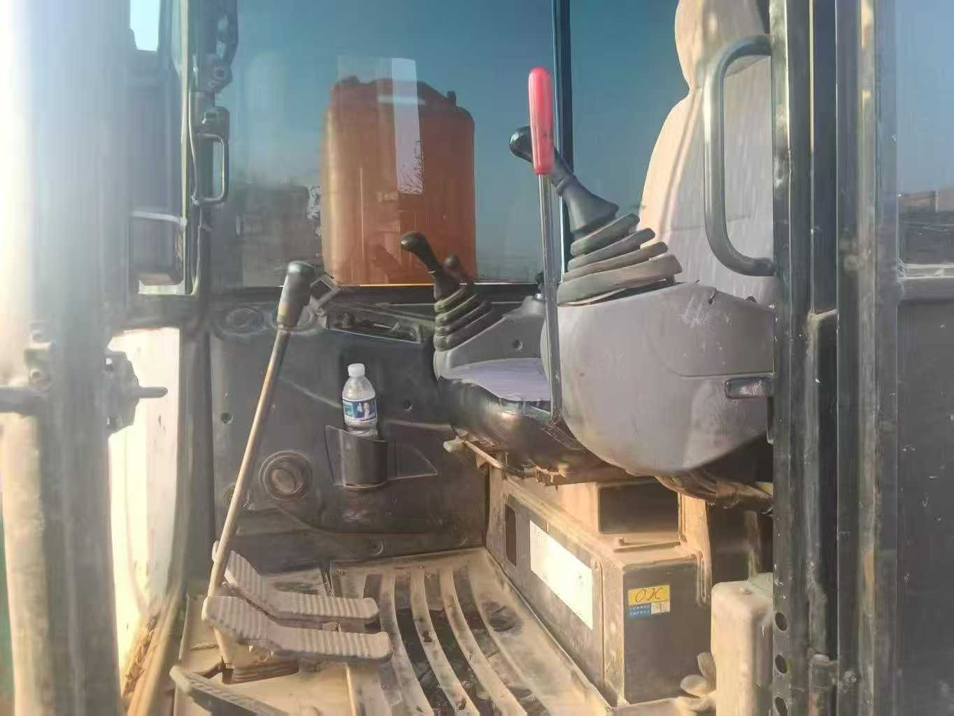 Used Kobelco SK60 Excavator 2016 Model / 4