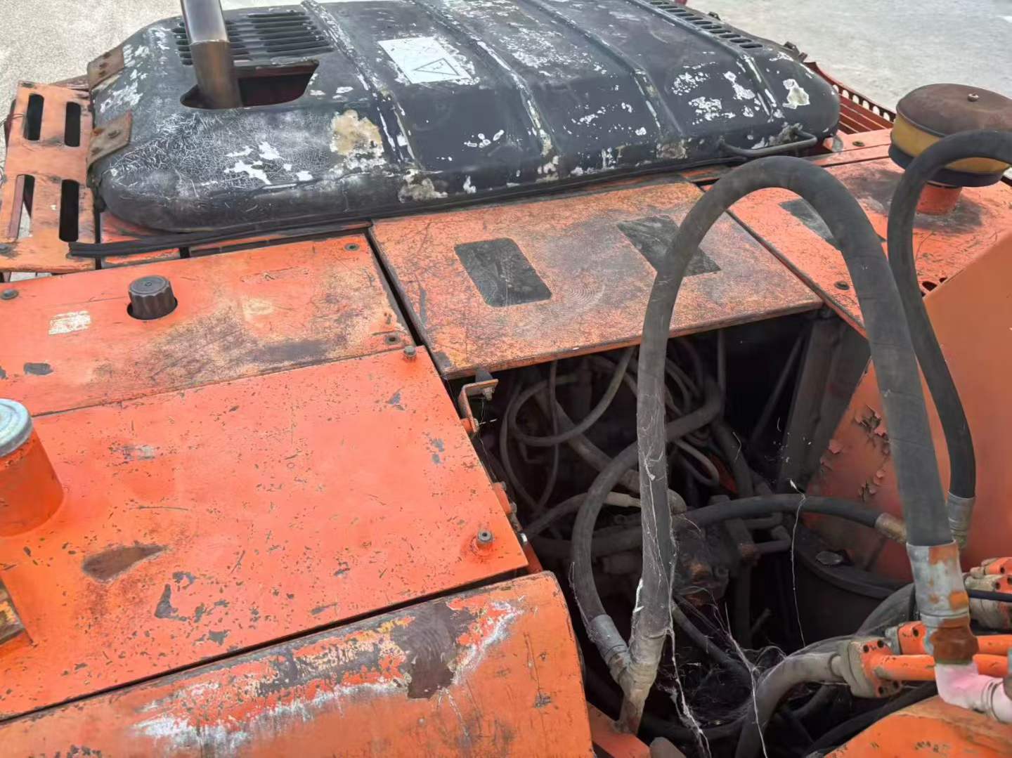 Used Doosan DH220 Excavator 2016 Model / 7