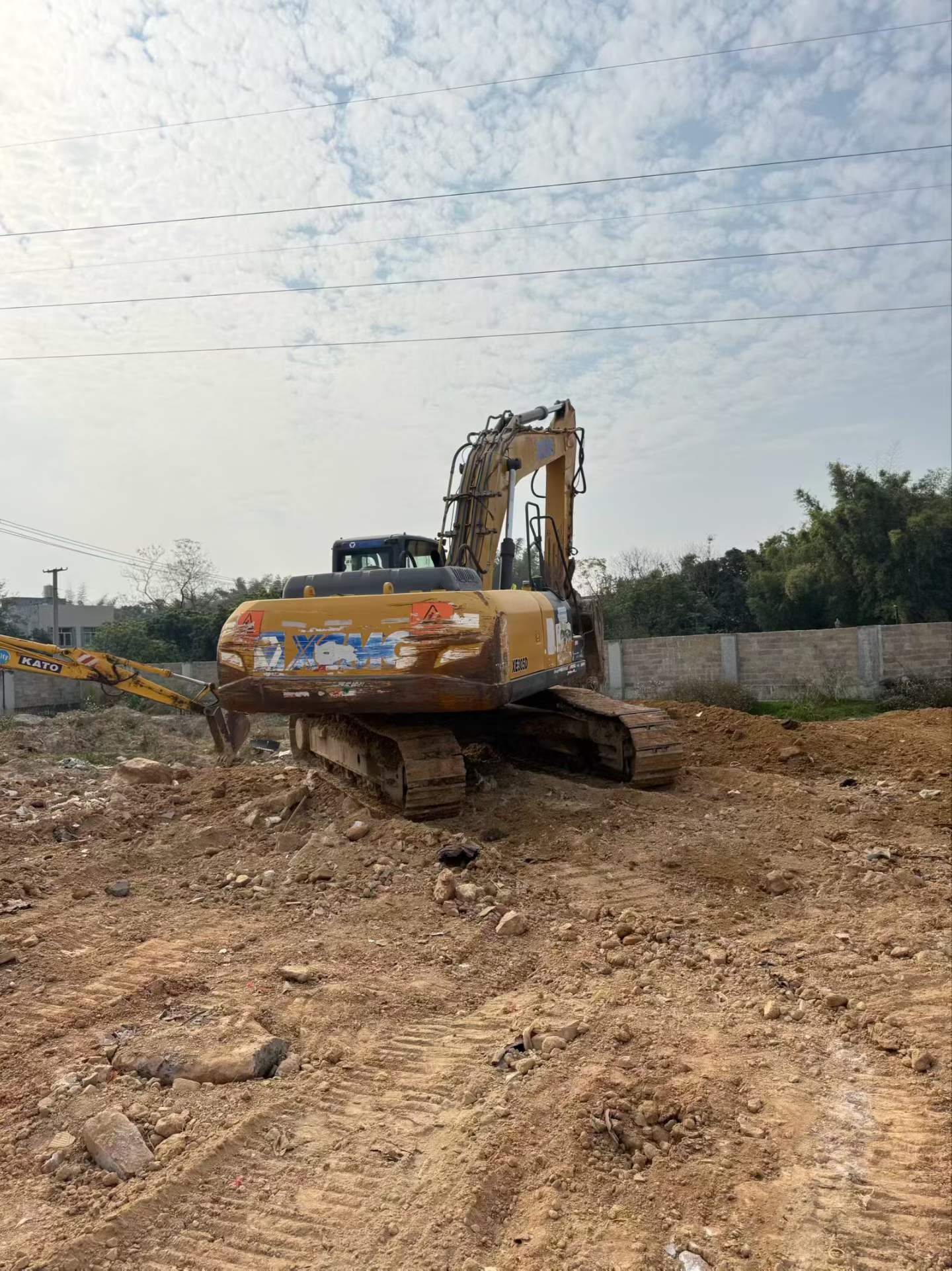 Used XCMG XE18 Excavator 2016 Model / 3