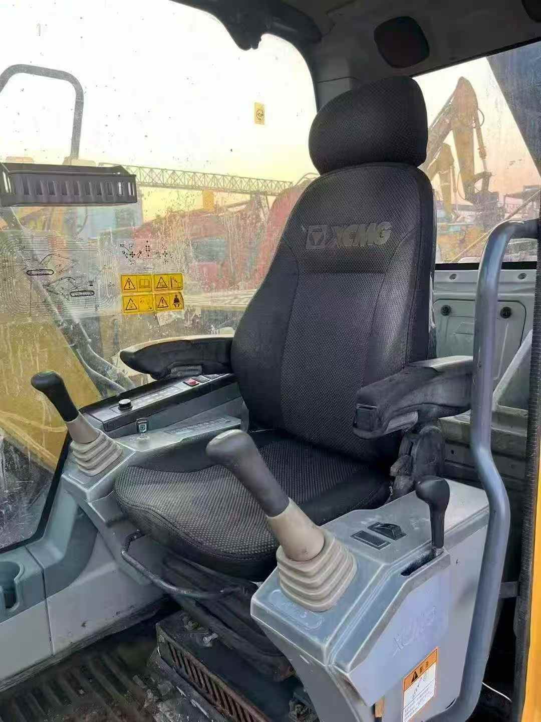 Used XCMG XE135GA Excavator 2018 Model / 9