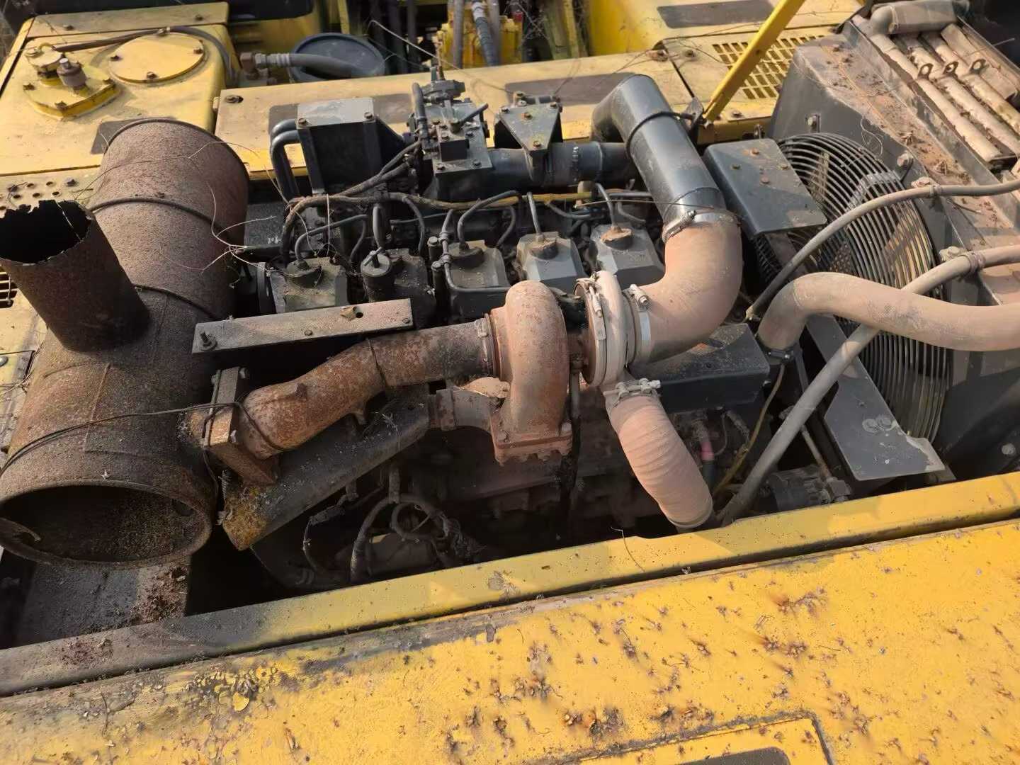 Used Komatsu PC450-7 Excavator 2016 Model / 7