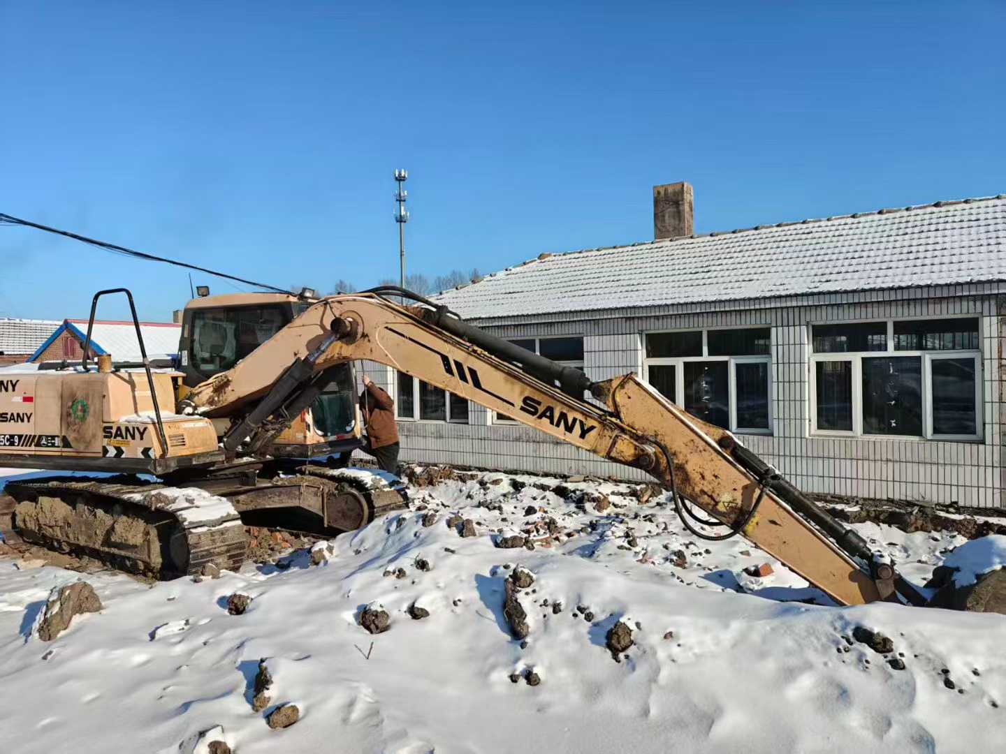 Used Sany SY55 Excavator 2012 Model / 2