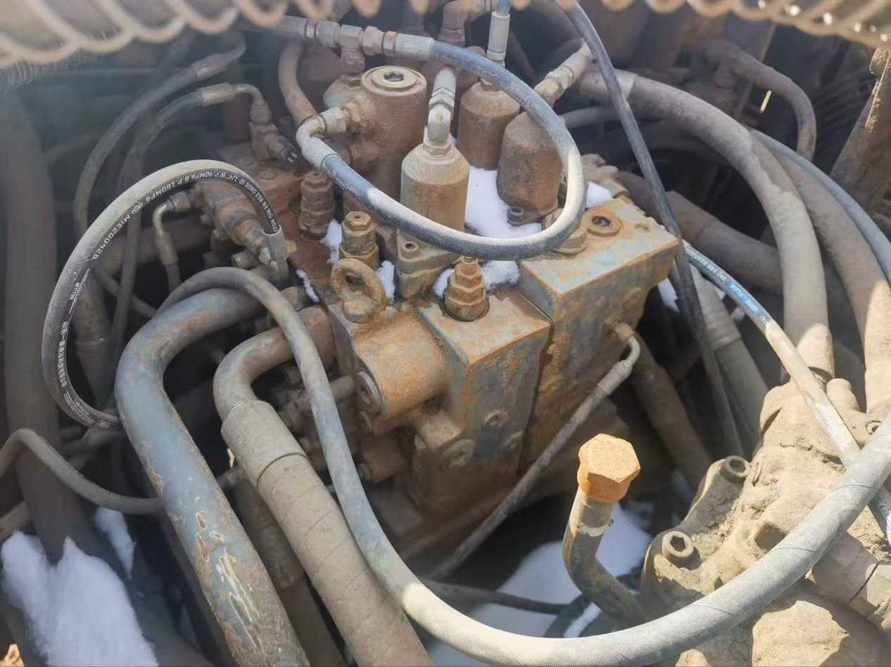 Used Volvo EC60 Excavator 2016 Model / 7