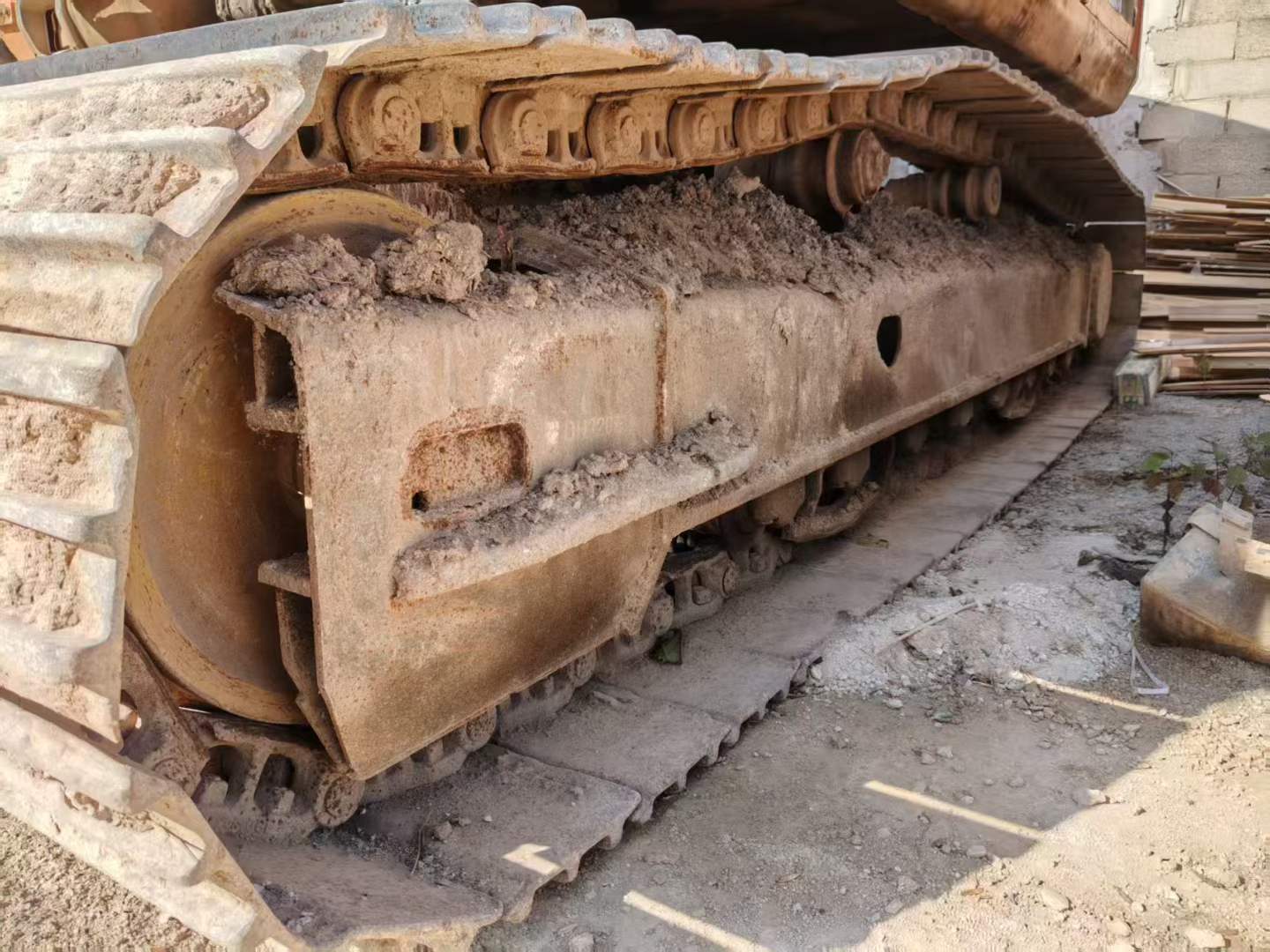 Used Doosan DH220 Excavator 2016 Model / 4