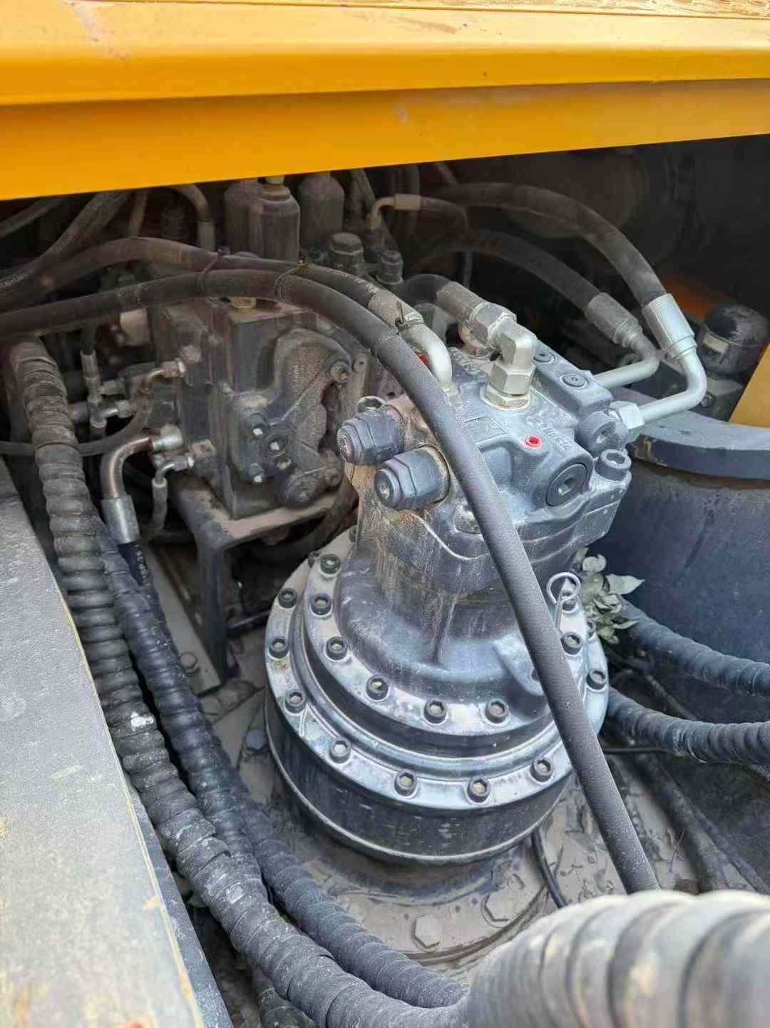 Used XCMG XE370 Excavator 2022 Model / 3