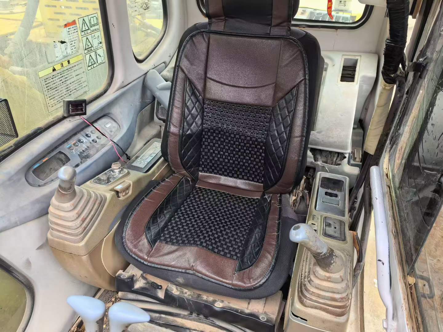 Used Sumitomo SH120 Excavator 2016 Model / 8