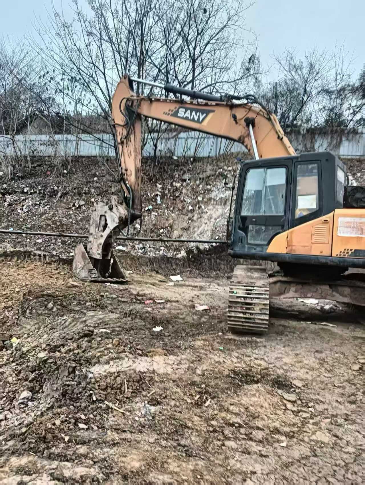 Used Sany SY225C-9 Excavator 2014 Model / 8