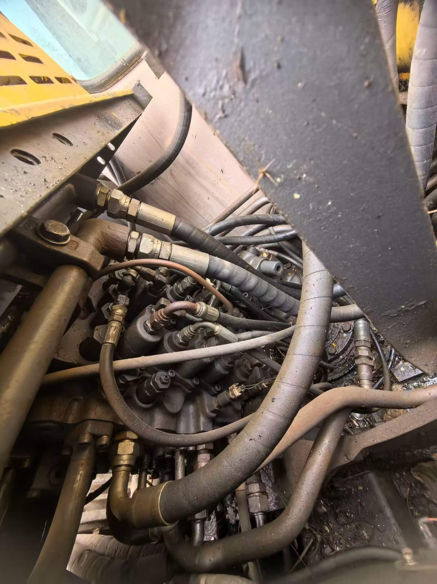 Used Sumitomo SH120 Excavator 2016 Model / 4