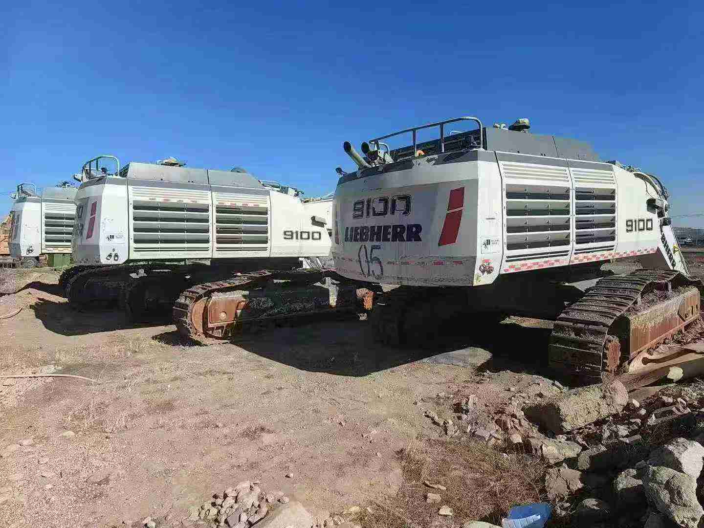 Used Liebherr R9100 Excavator 2020 Model / 7