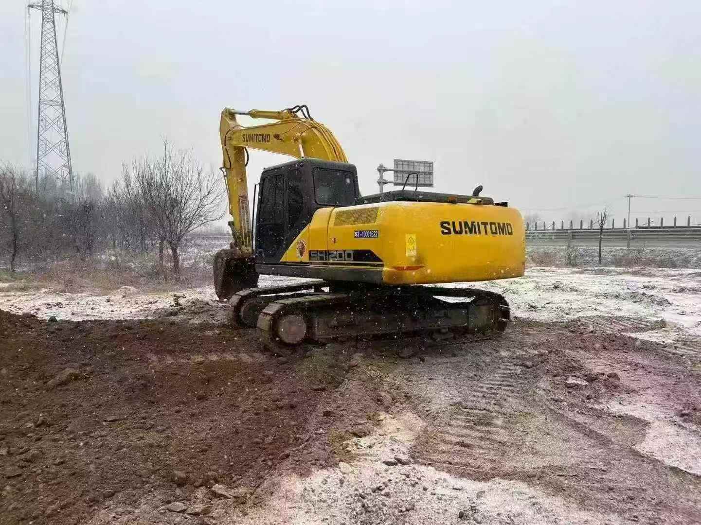 Used Sumitomo SH200 Excavator 2016 Model / 2