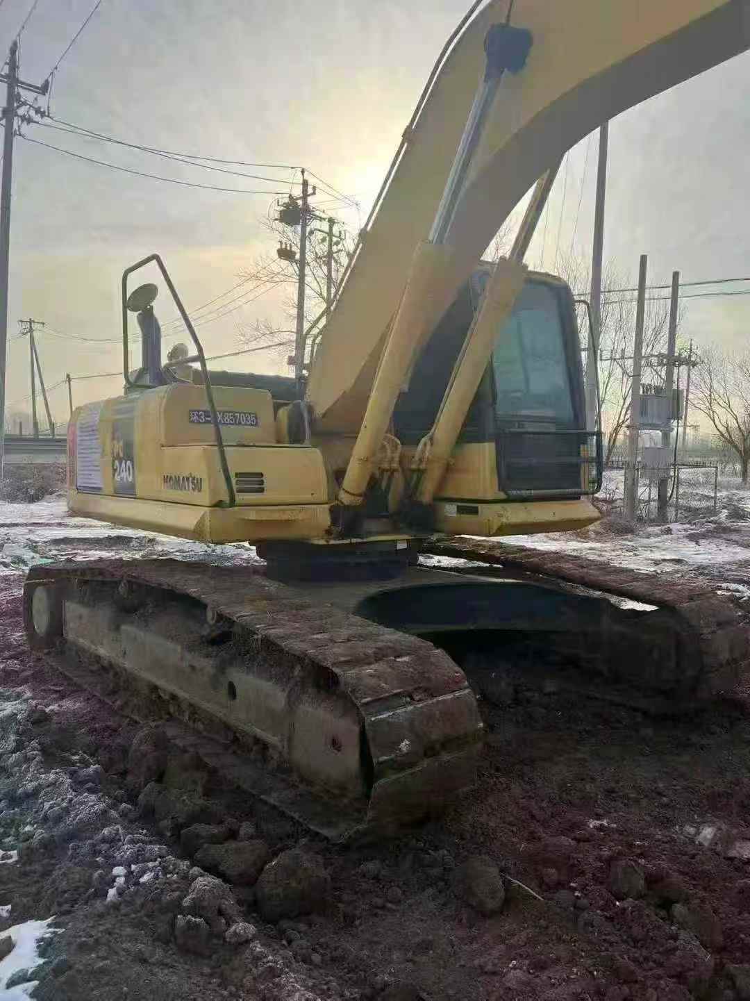 Used Komatsu PC240-11M0 Excavator 2016 Model / 5