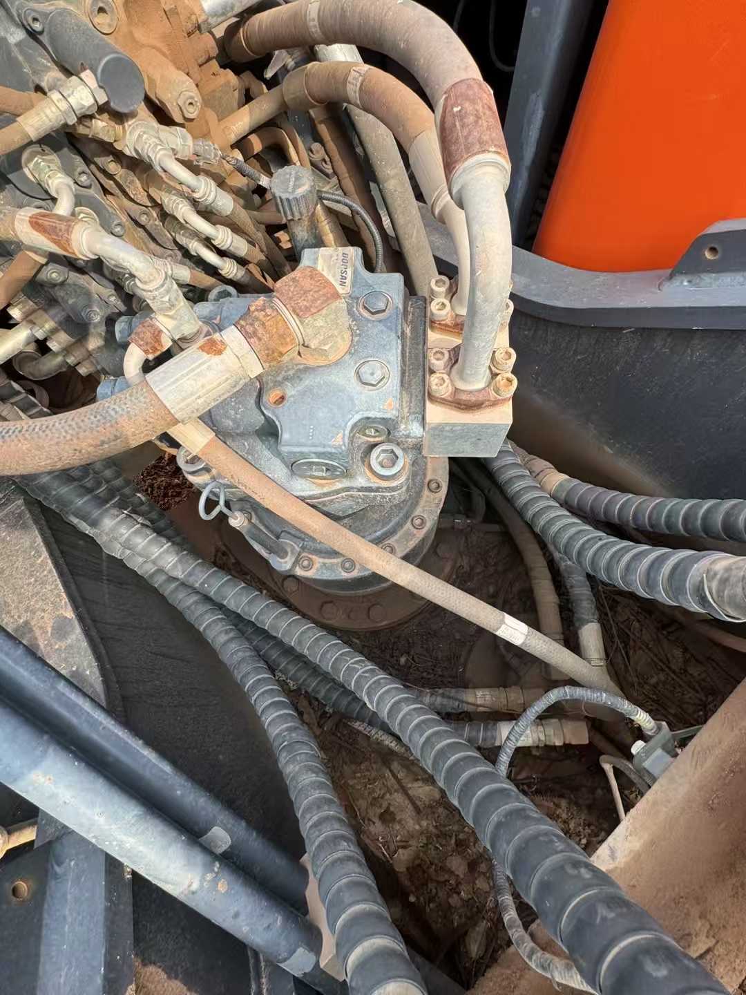 Used Doosan DX215-9CN Excavator 2019 Model / 4