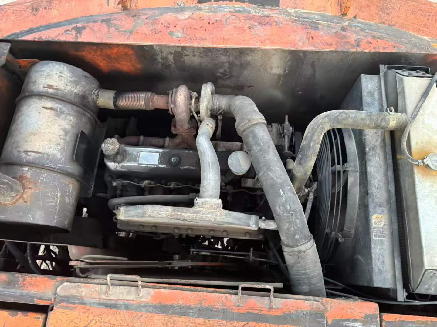 Used Doosan DH220 Excavator 2016 Model / 2