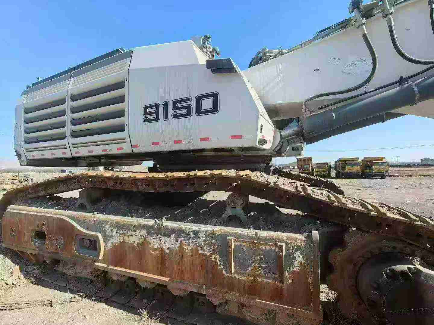 Used Liebherr R9100 Excavator 2020 Model / 3