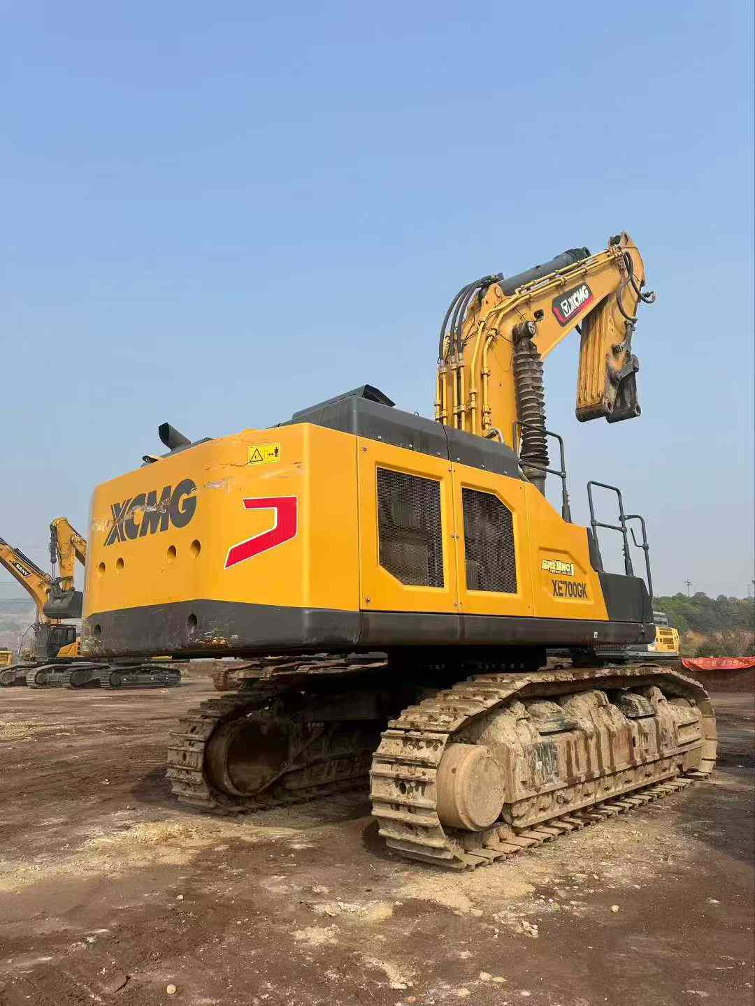 Used XCMG XE230 Excavator 2016 Model / 4
