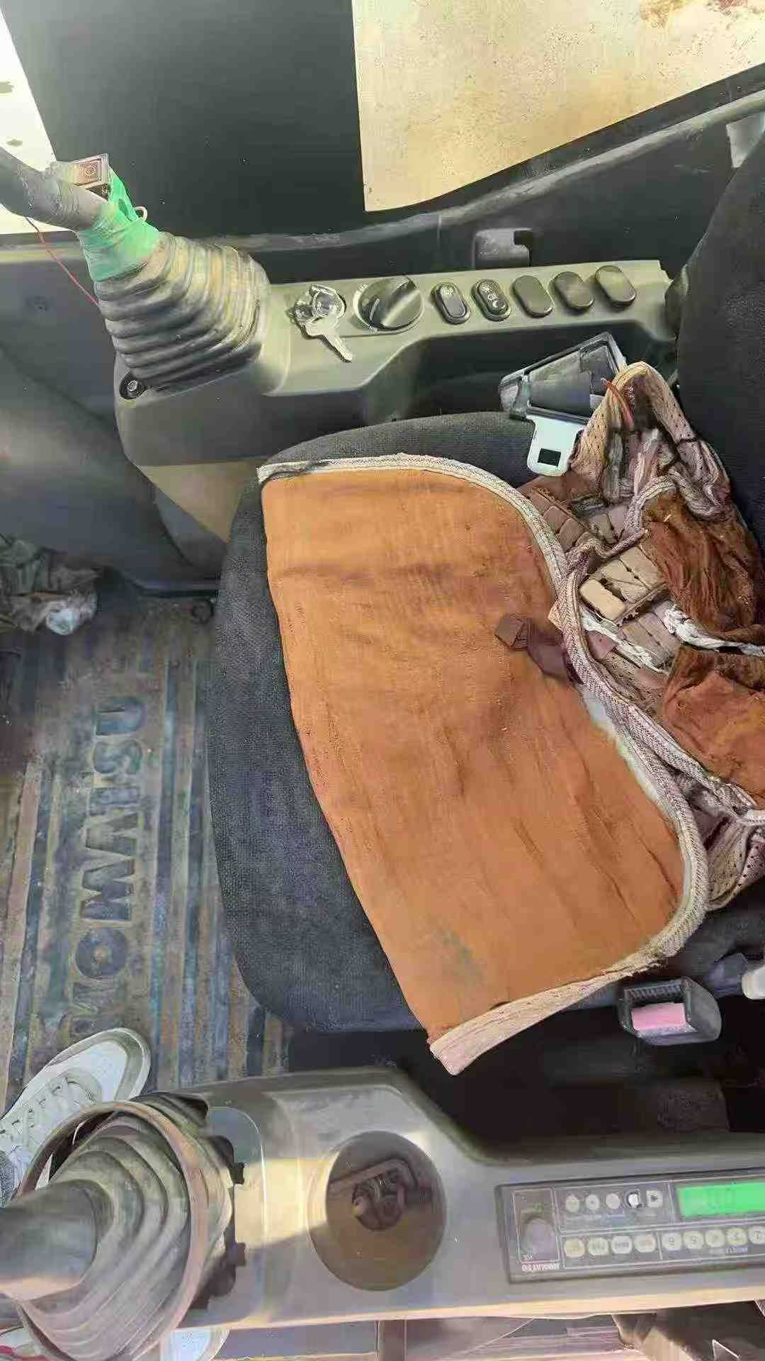 Used Komatsu PC240LC-8 Excavator 2016 Model / 6