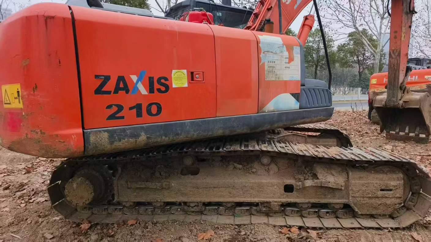 Used Hitachi EX210-5 Excavator 2016 Model / 9