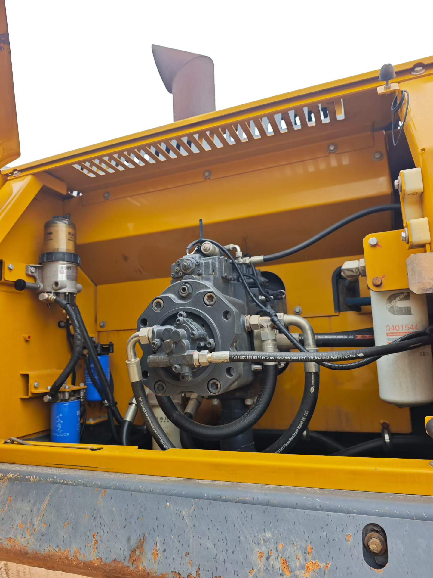 Used XCMG XE400DK Excavator 2020 Model / 7