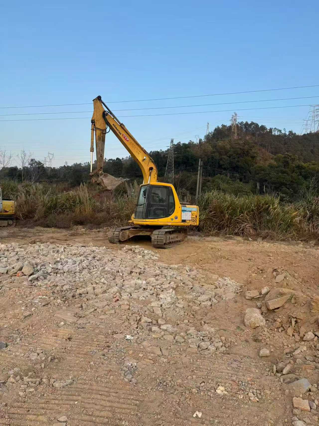 Used Komatsu PC120-6E Excavator 2016 Model / 2
