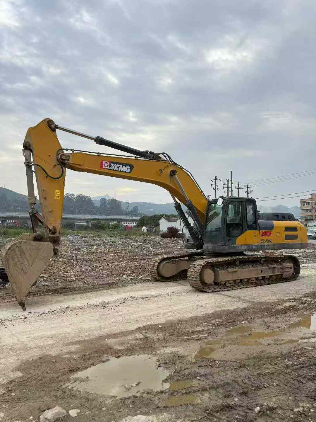 Used XCMG XE370 Excavator 2021 Model / 2