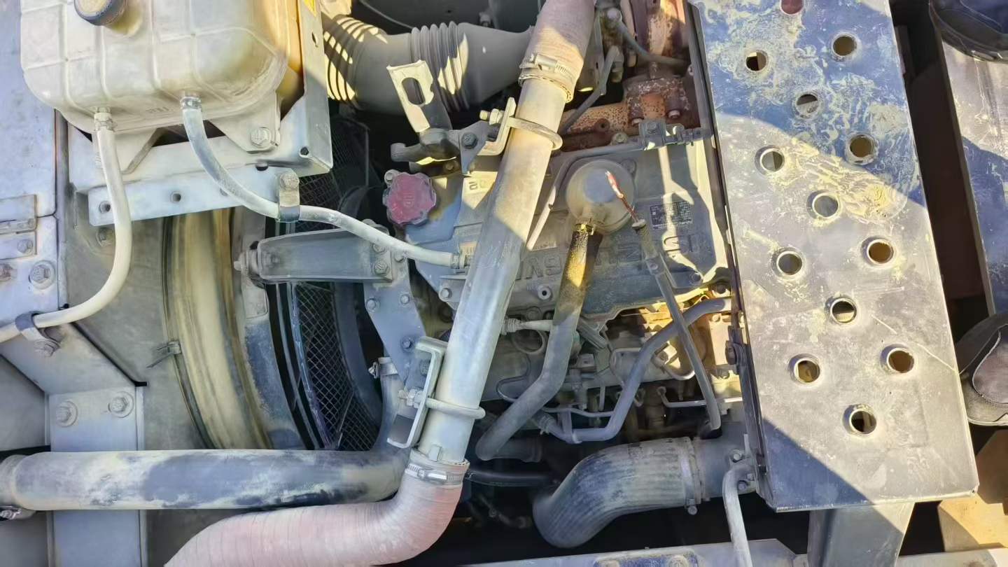 Used Hitachi EX210-5 Excavator 2016 Model / 3