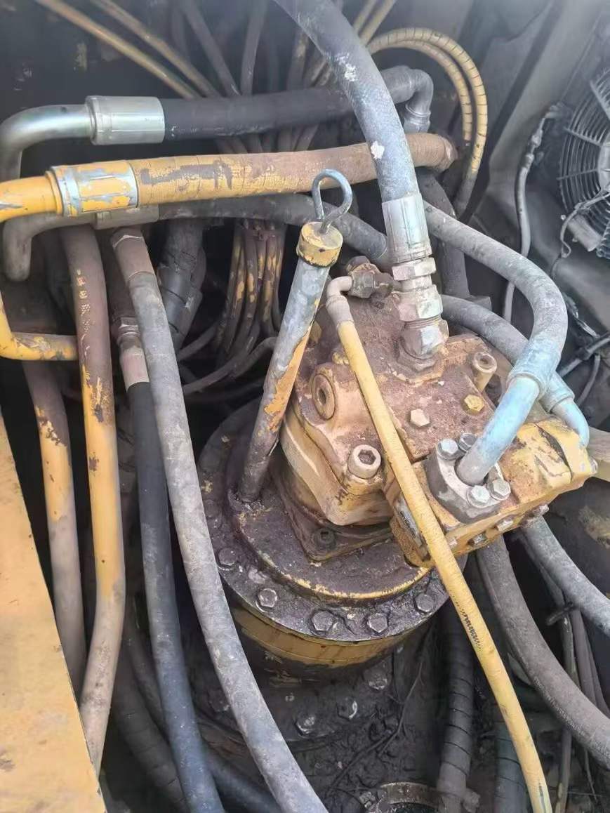 Used Caterpillar 329EL Excavator 2016 Model / 7