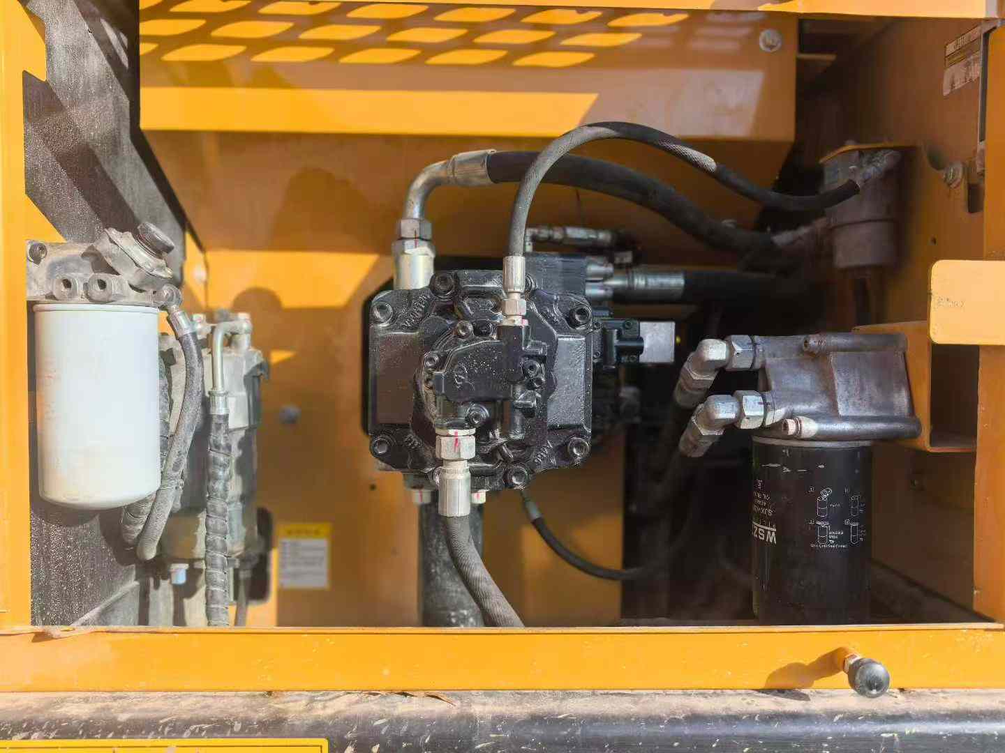 Used Sany SY205H Excavator 2022 Model / 3