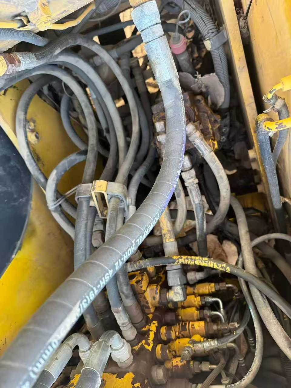 Used Komatsu PC120-6E Excavator 2016 Model / 6