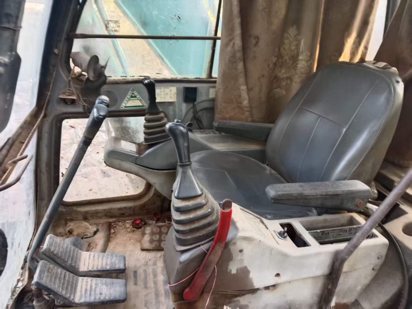 Used Kobelco SK120-5 Excavator 2016 Model / 2