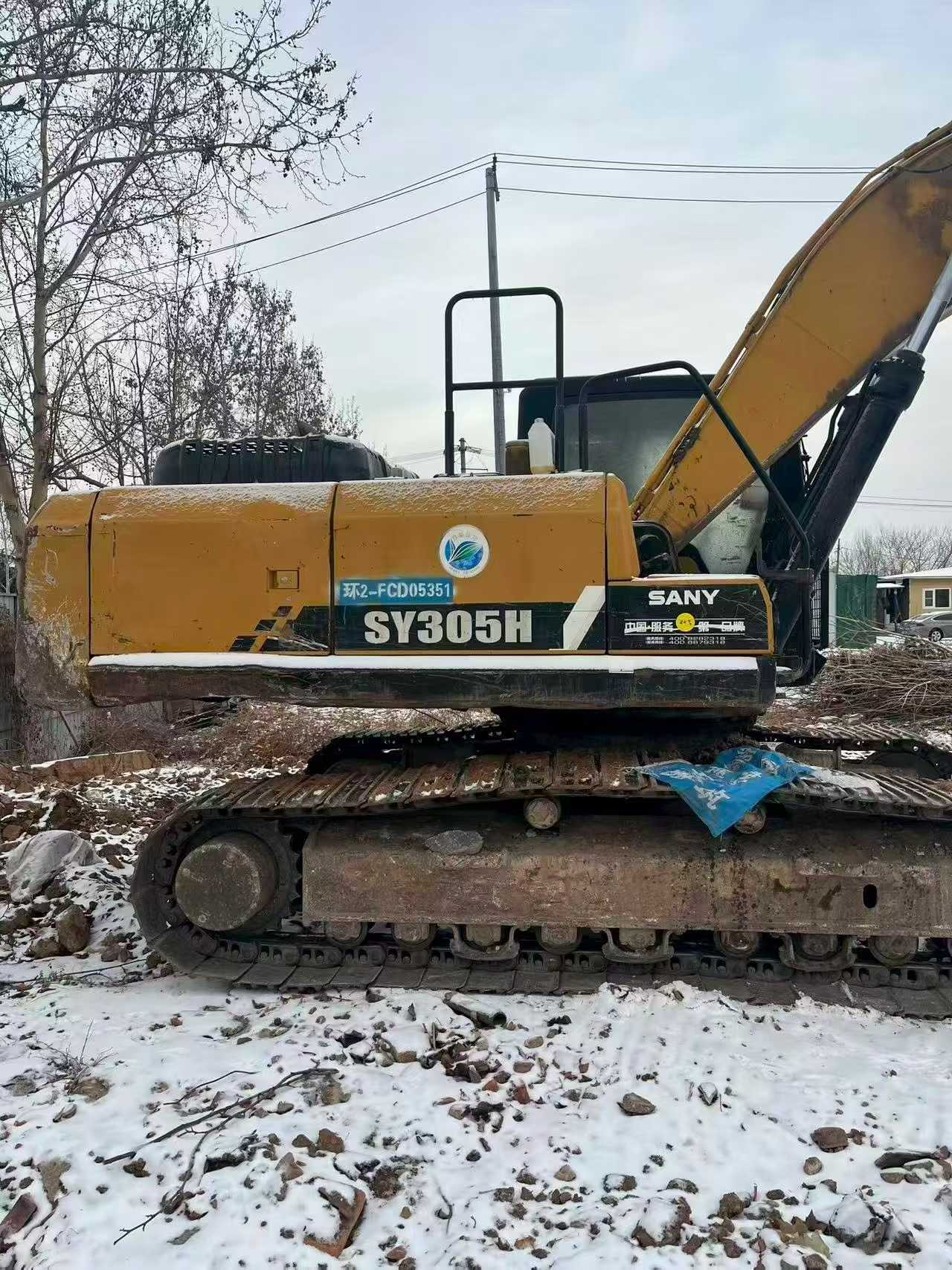 Used Sany SY245H Excavator 2016 Model / 4