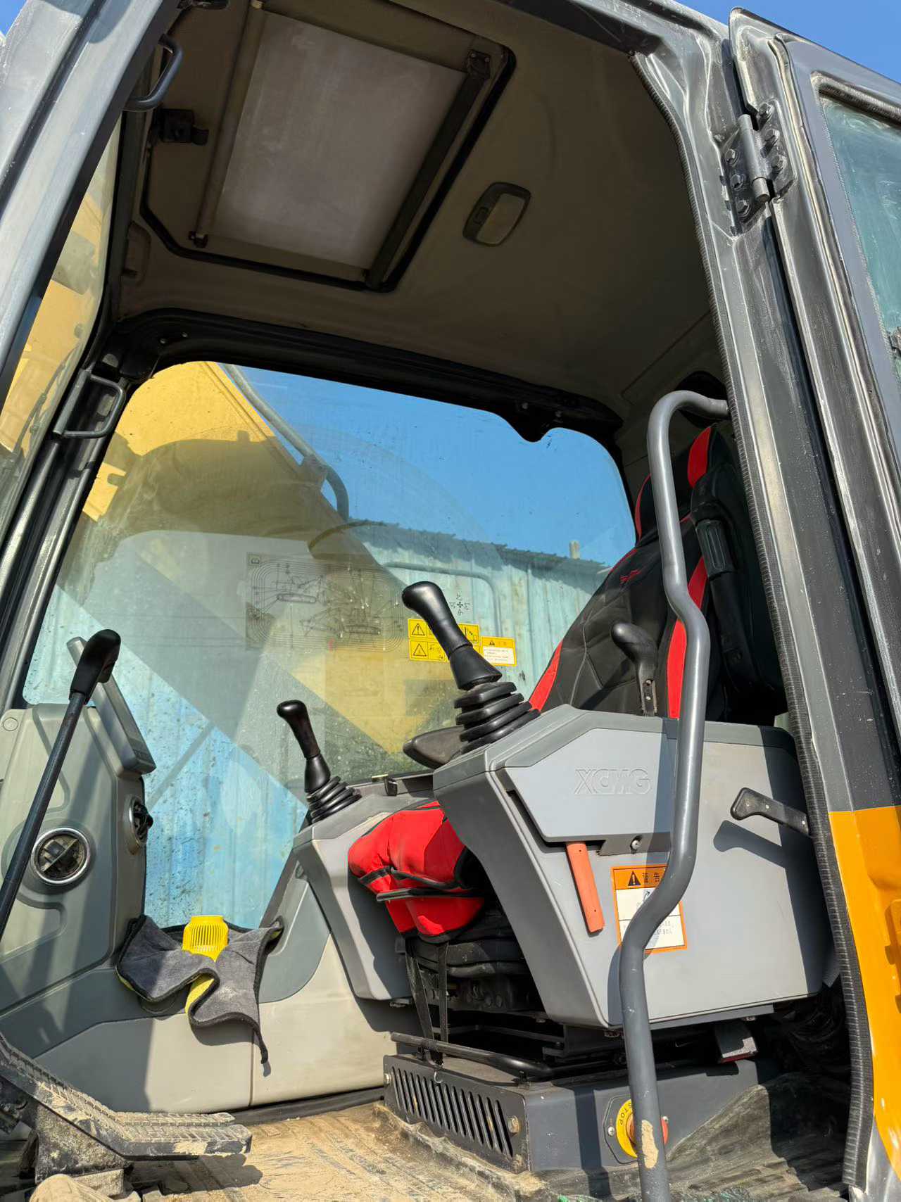 Used XCMG XE370 Excavator 2022 Model / 6