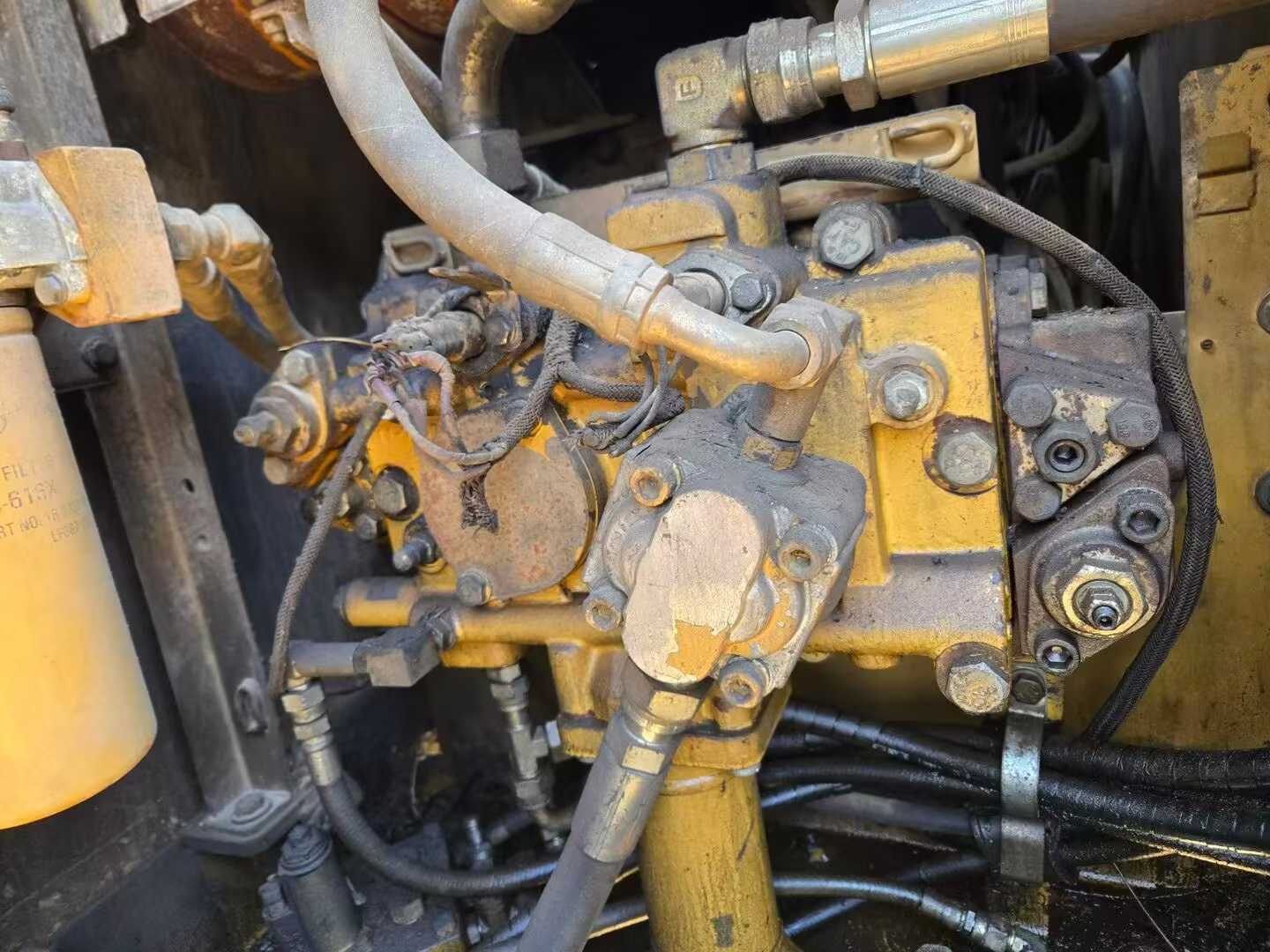 Used Caterpillar M315D Excavator 2012 Model / 9