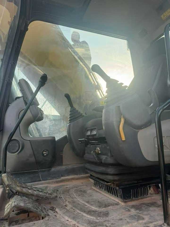 Used Caterpillar 330L Excavator 2018 Model / 6