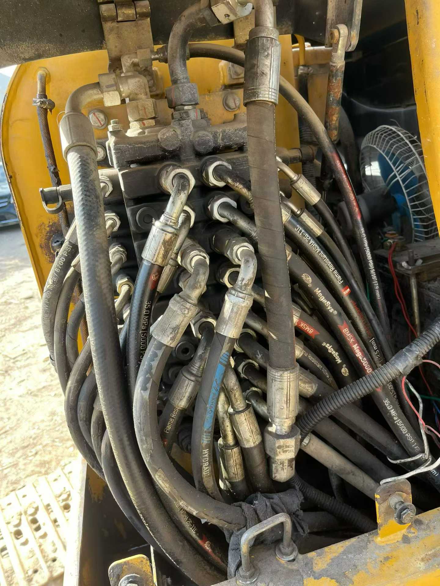 Used XCMG XE60 Excavator 2017 Model / 5