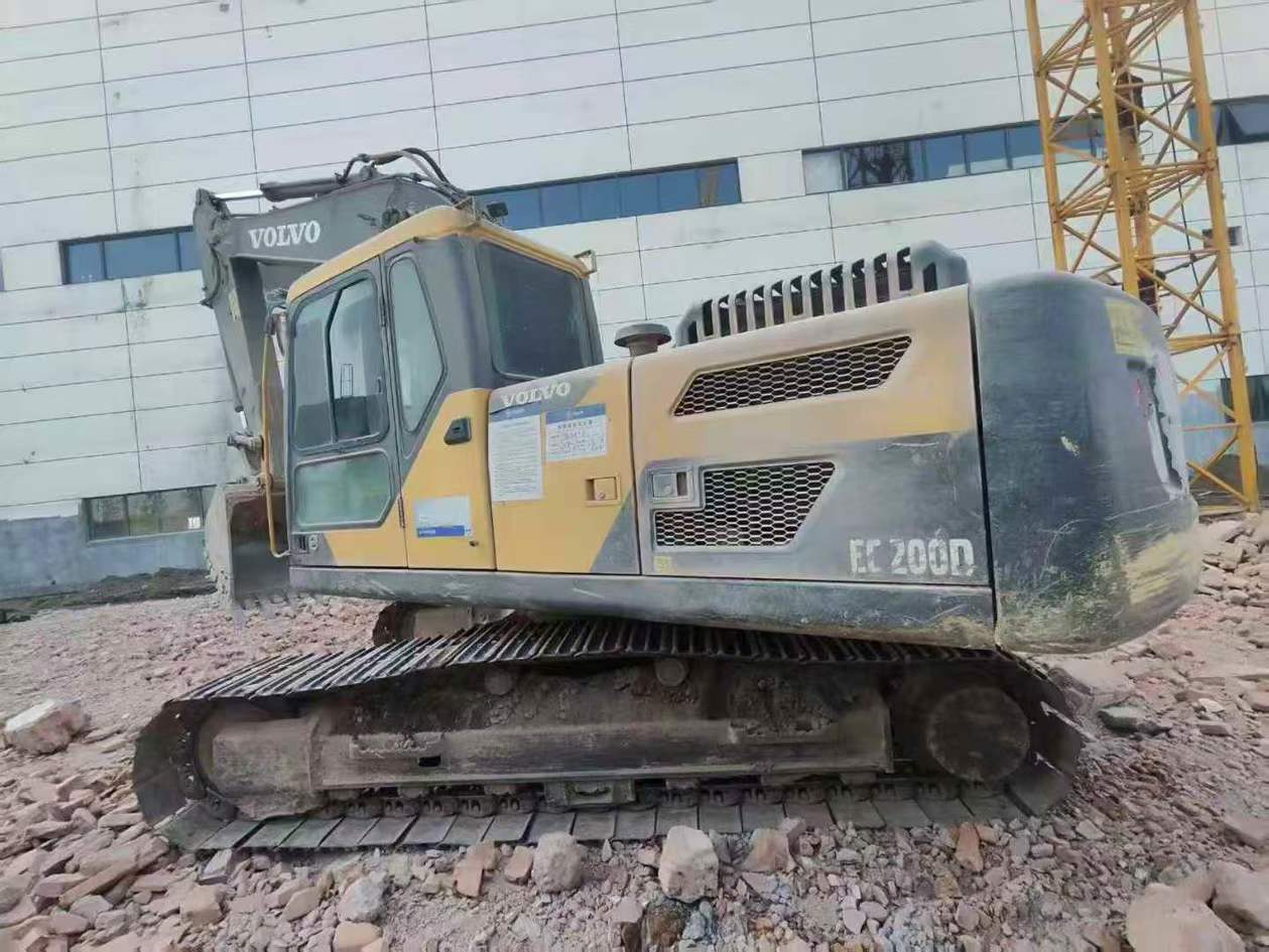 Used Volvo EC200 Excavator 2016 Model / 5