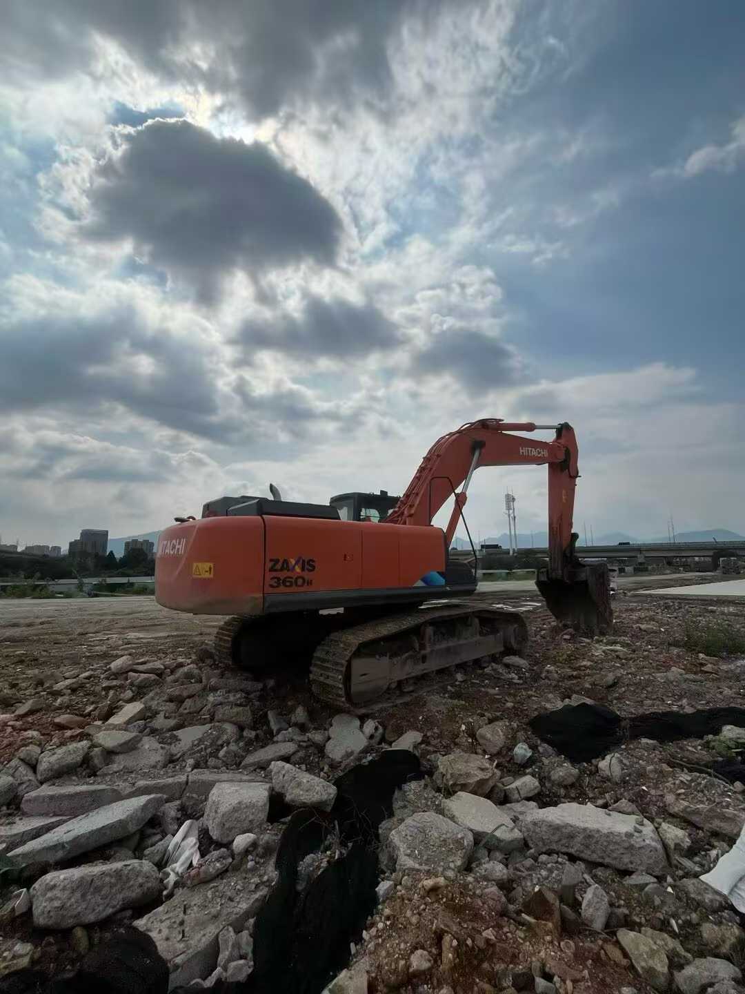 Used Hitachi ZX60-5A Excavator 2021 Model / 2