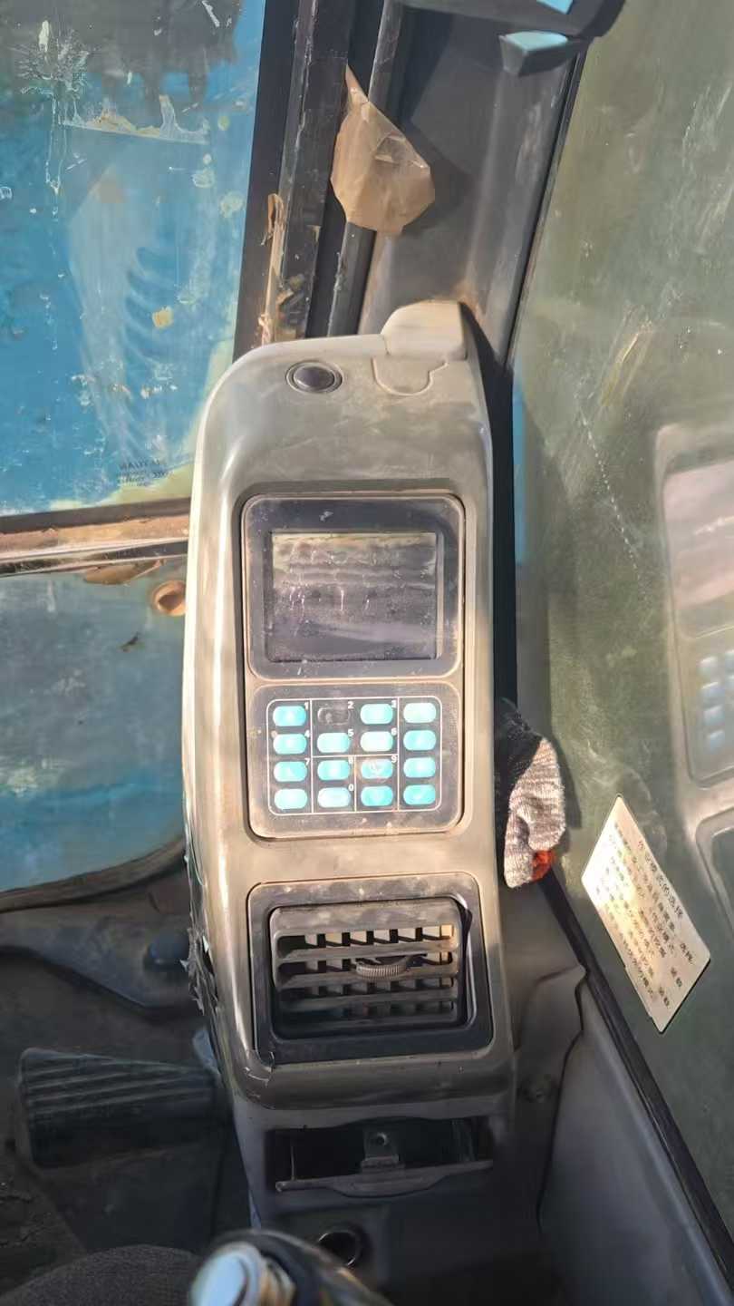 Used Komatsu PC300-7 Excavator 2016 Model / 3