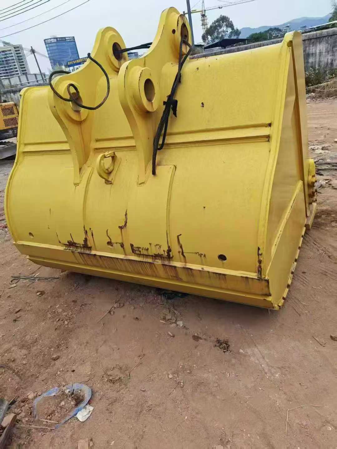 Used Komatsu PW100 Excavator 2016 Model / 2