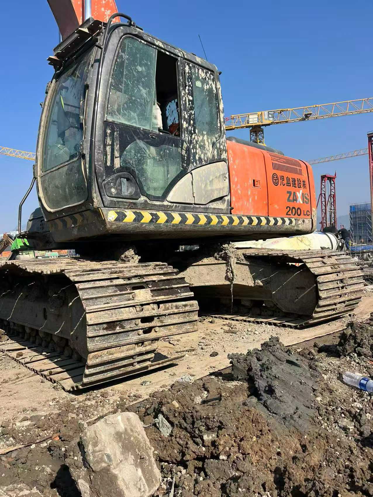 Used Hitachi ZAXIS200 Excavator 2016 Model / 2