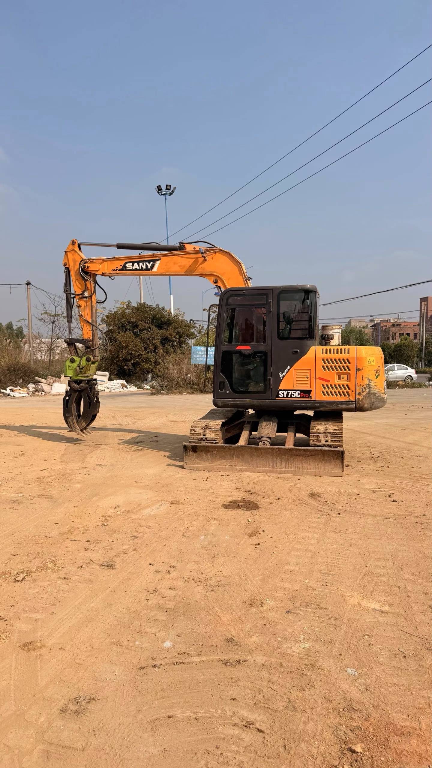 Used Sany SY75 Excavator 2014 Model / 3