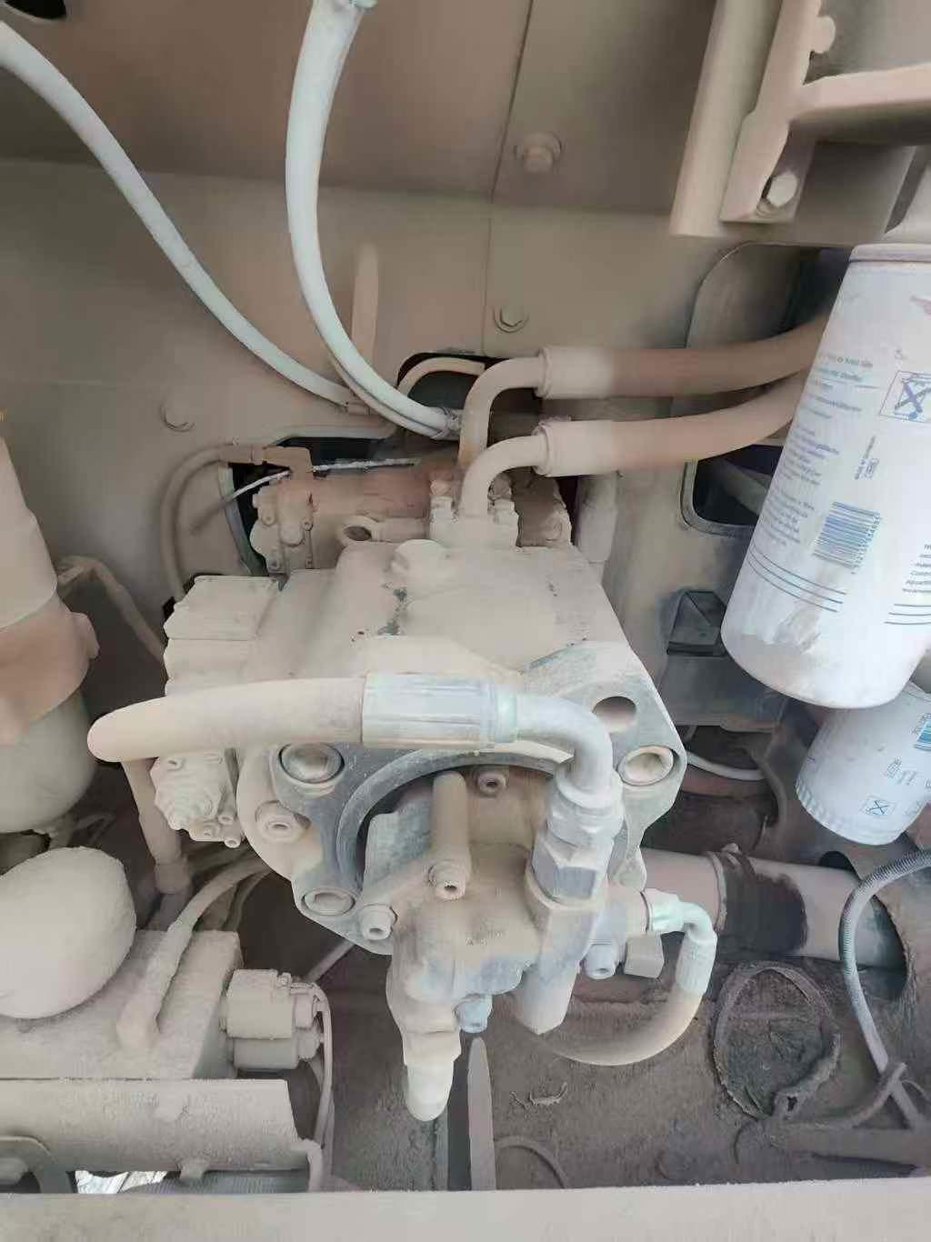 Used Volvo EC200 Excavator 2016 Model / 6