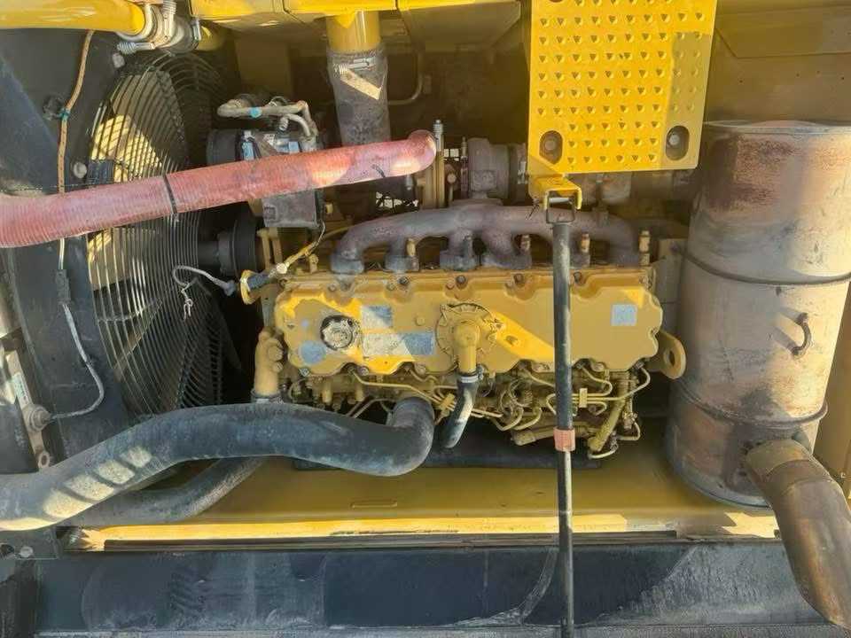 Used Caterpillar 330L Excavator 2018 Model / 4