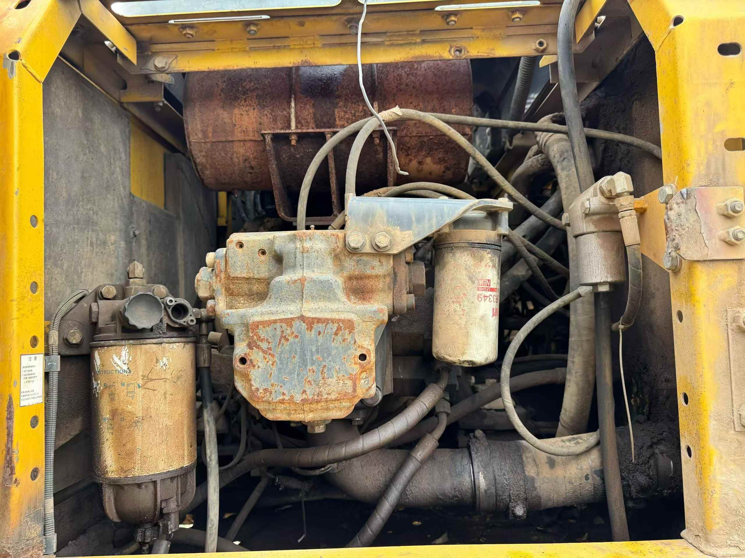 Used Komatsu PC240LC-8 Excavator 2015 Model / 5