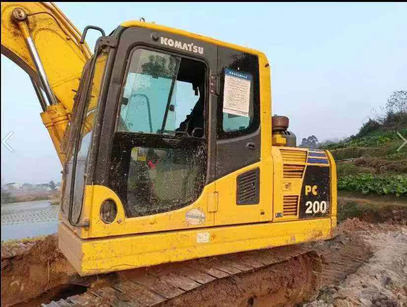Used Komatsu PC130 Excavator 2017 Model / 2