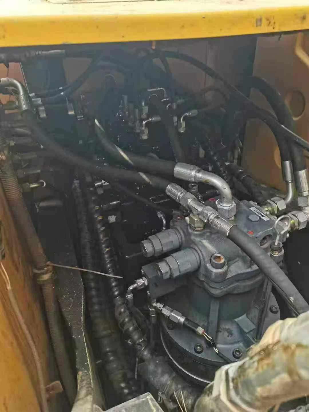 Used XCMG XE135GA Excavator 2016 Model / 4