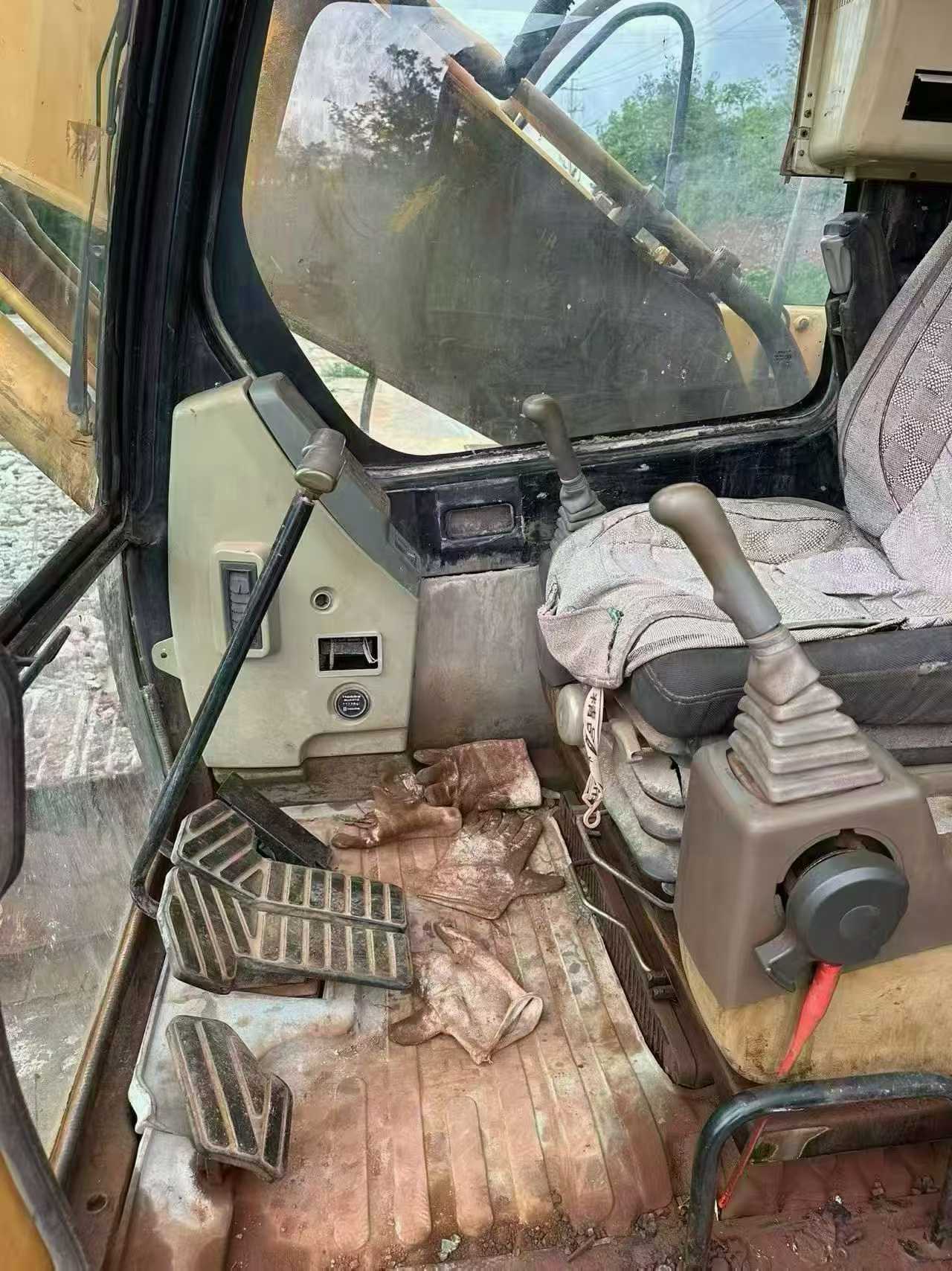 Used Hyundai R225-7 Excavator 2016 Model / 9