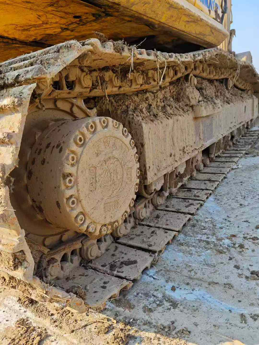 Used Komatsu PC240LC-8 Excavator 2014 Model / 3